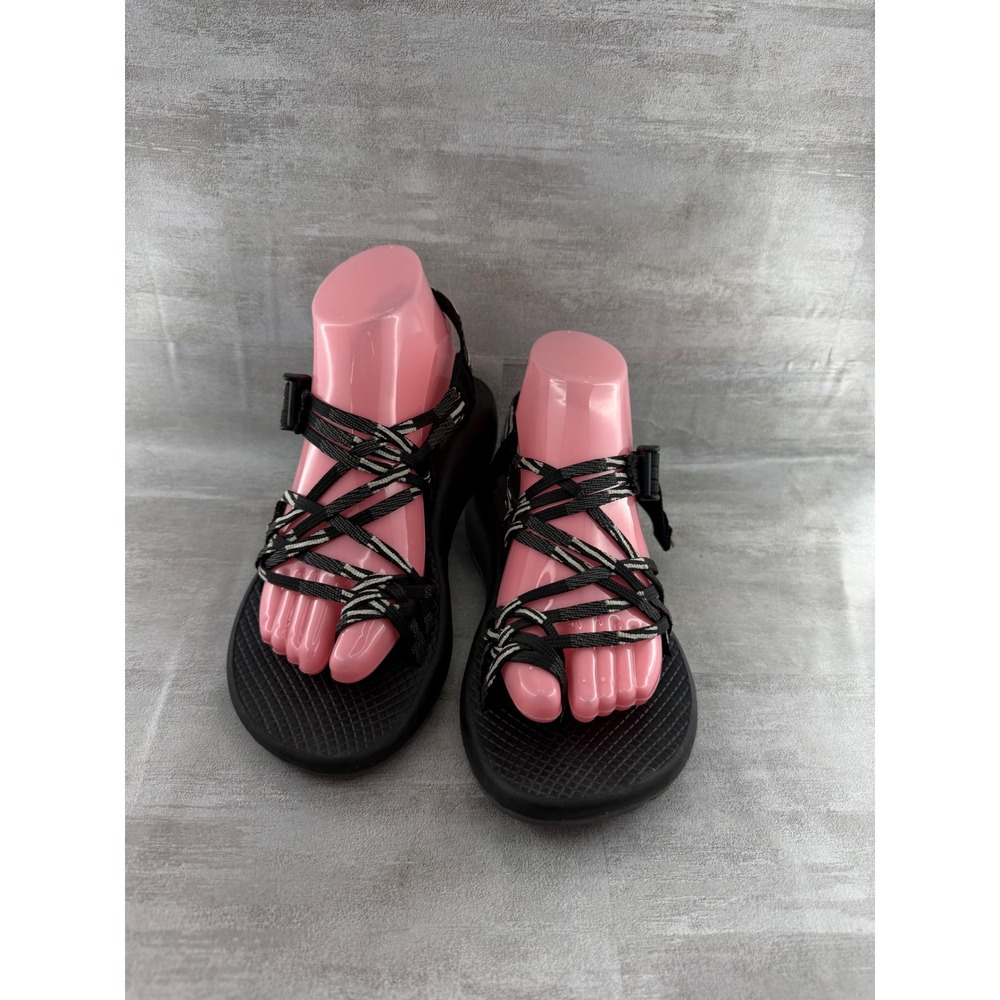 Chaco Z/Cloud X2 Women Sz 8 Black White Double Strap Toe Loop Sandals J106502